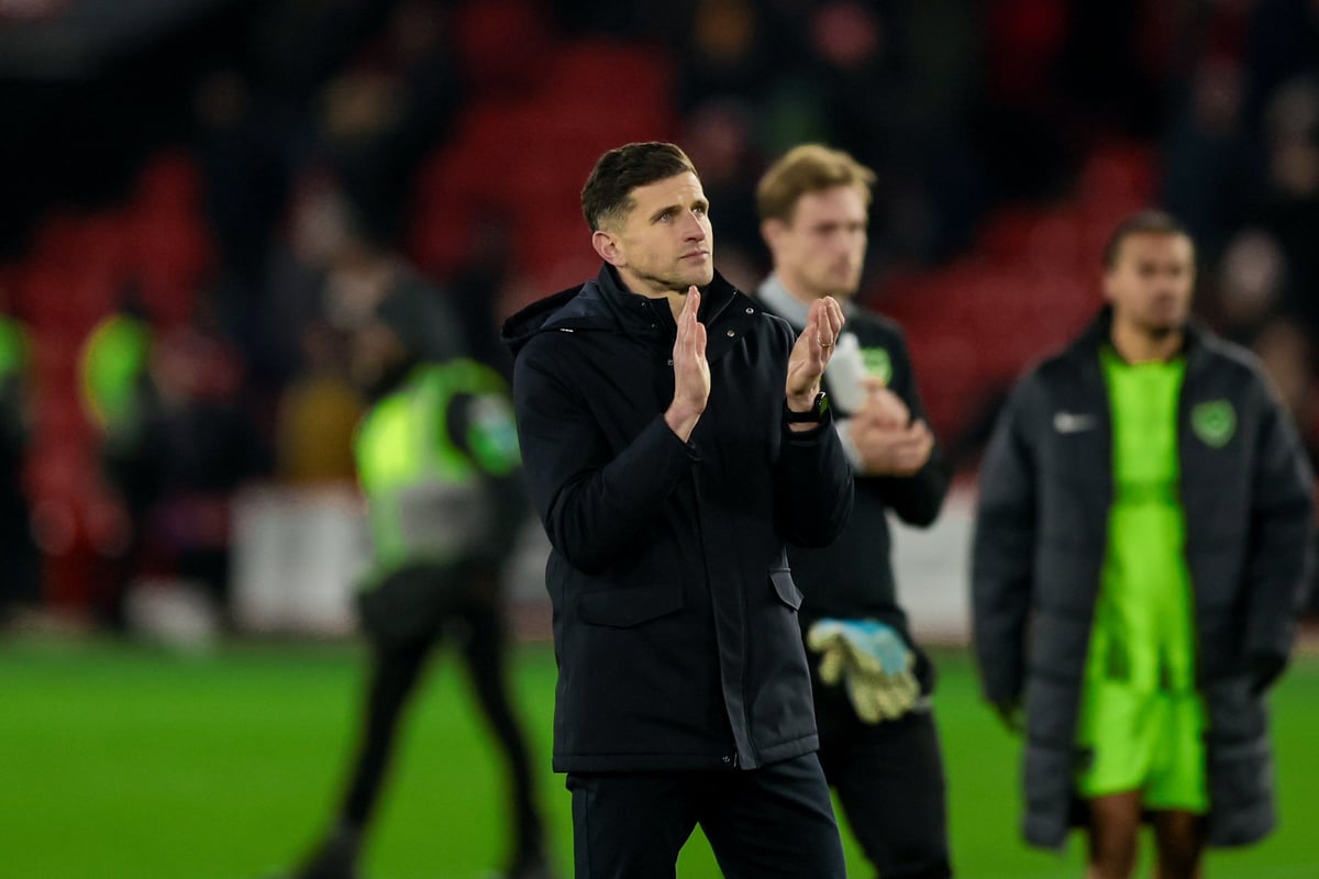 Portsmouth boss lifts lid on Sheffield United dressing room inquest after Bramall Lane shocker