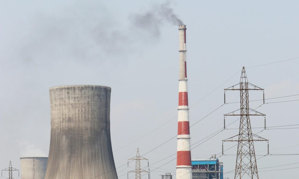 Ley defends climate policy as businesses criticise plan