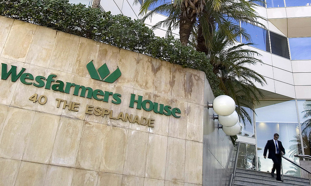 WiseTech Global shares crashed 17% to A$70.60