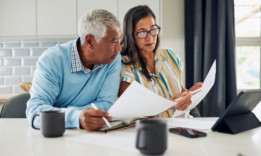 Inflation’s lasting sting deepens pessimism among middle-income Americans