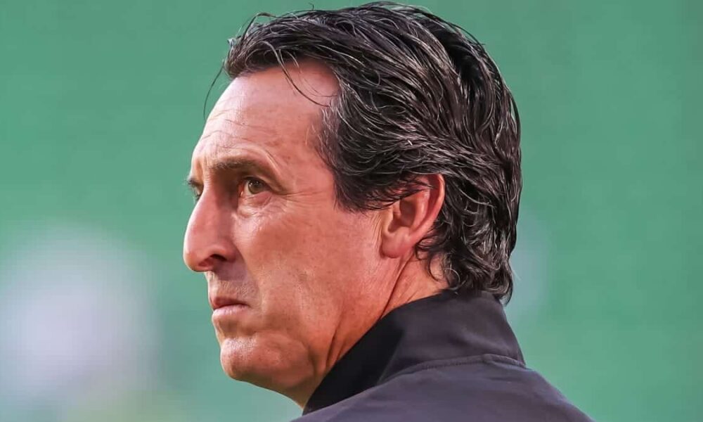 Emery impressed by Malen and backs striker after objects thrown during Villa win