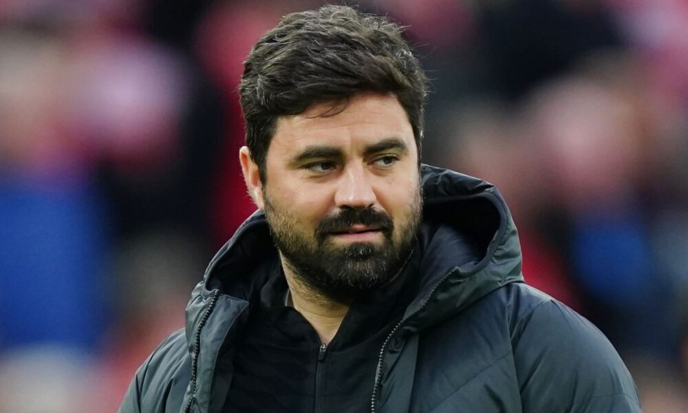 EFL latest: Swansea close in on new manager after Matos clause triggered