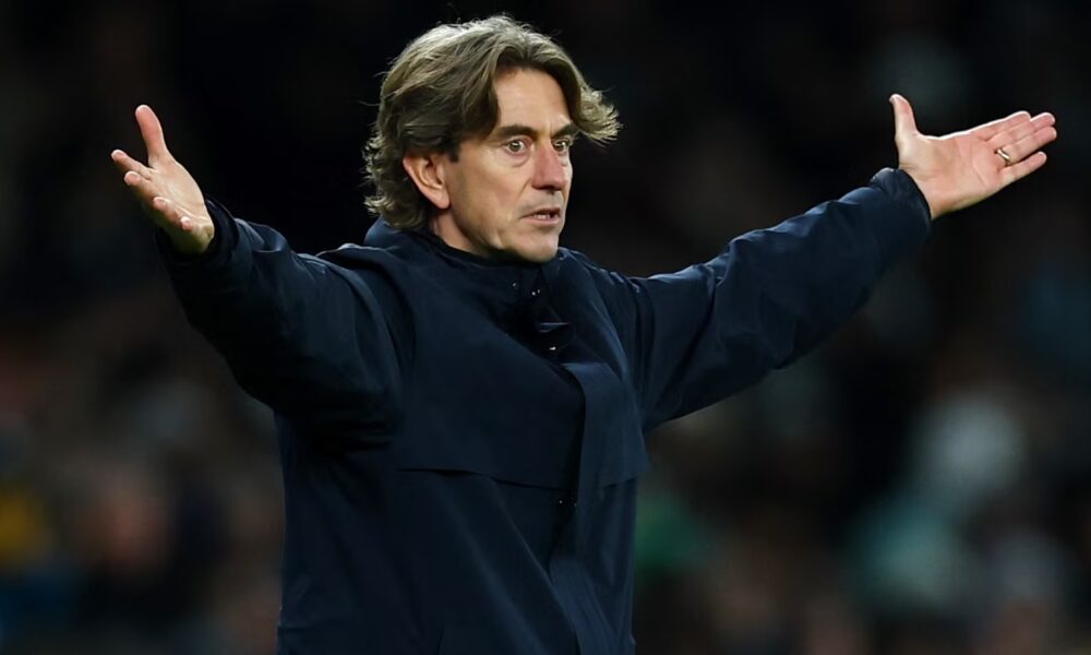 Tottenham now seriously considering "incredible" 4-3-3 manager to replace Frank