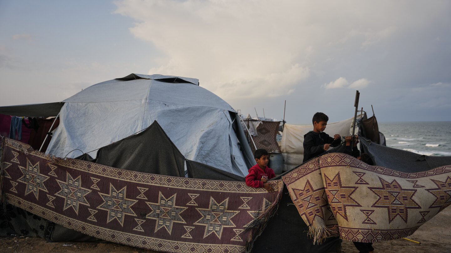 Hamas to return Israeli hostage's body, part of fragile ceasefire