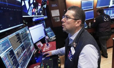 U.S. stocks rise as Wall Street's winning streak grows to four days