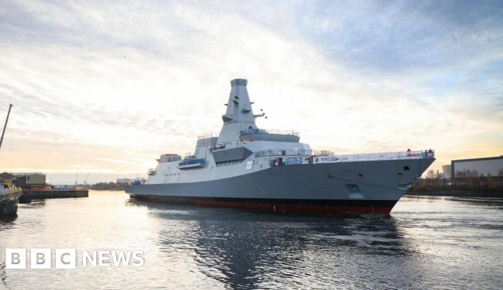 UK and Norway form naval alliance to hunt Russian submarines