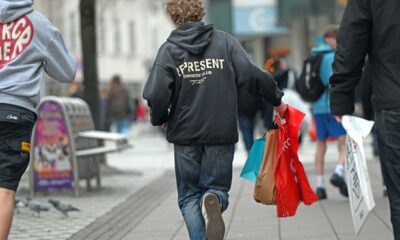 Number of shoppers in Wales down in November shows new figures