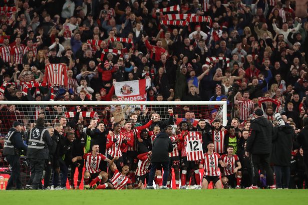 Sunderland immediately mock Newcastle on the pitch and get one back on Jason Tindall