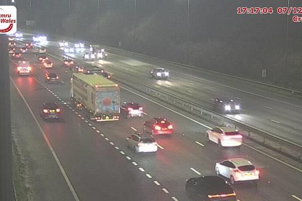 M48 Severn Bridge closed amid high winds - live updates