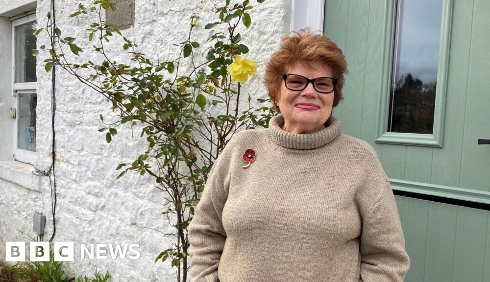 Off-grid living 'not a dream, it's a nightmare'