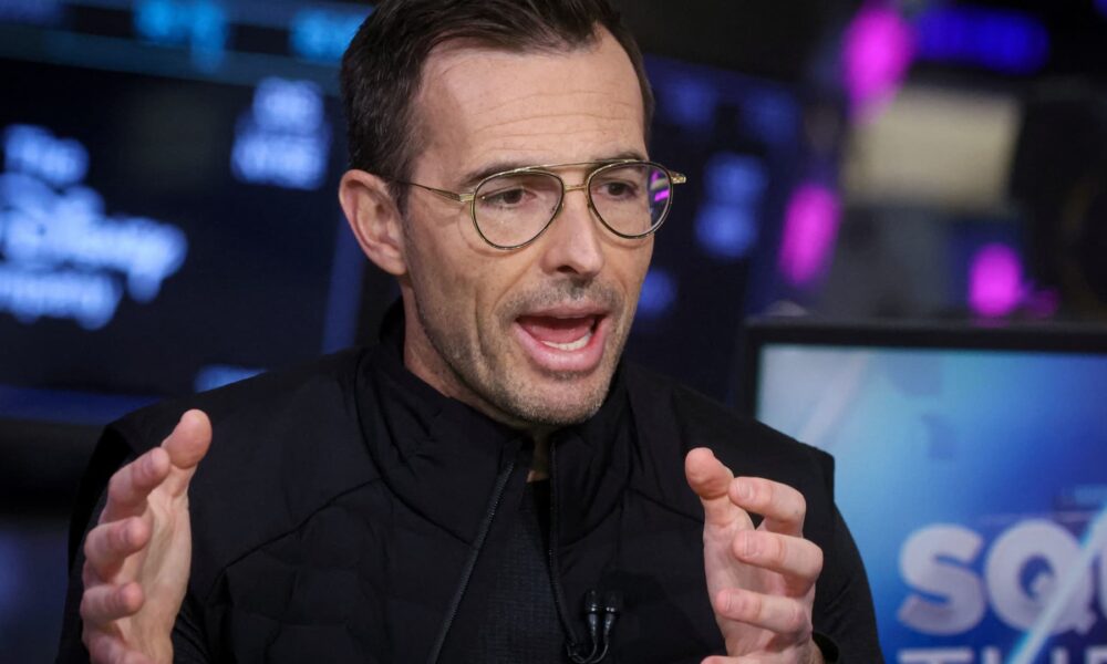 Lululemon CEO Calvin McDonald will depart in January