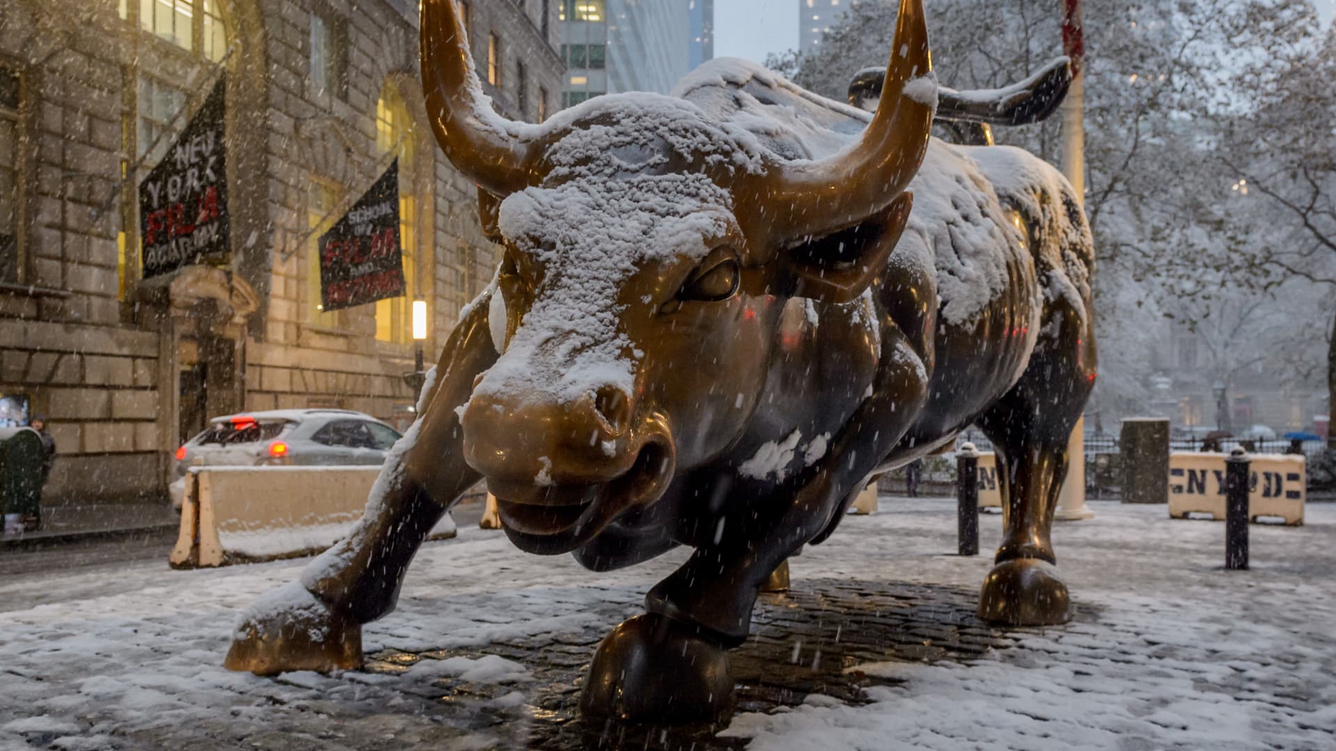 Wall Street deals 2025 under Trump: Tariffs, uncertainty slow M&A