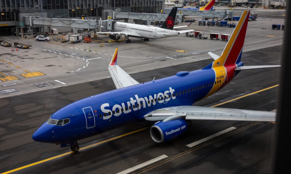 Southwest Airlines cuts outlook after government shutdown