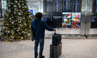 Airlines waive change fees ahead of winter storm