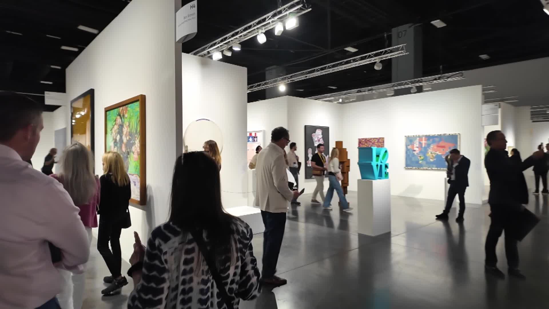 Art Basel Miami sees strong attendance, sales