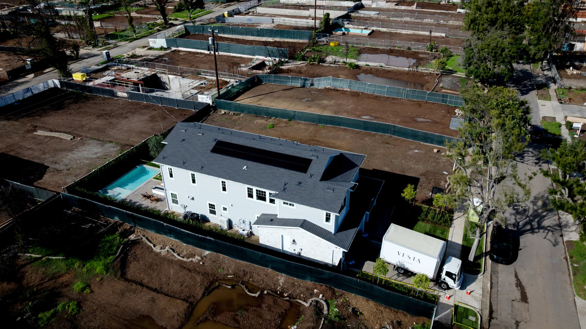 Insurers help policyholders mitigate risk as catastrophe losses rise