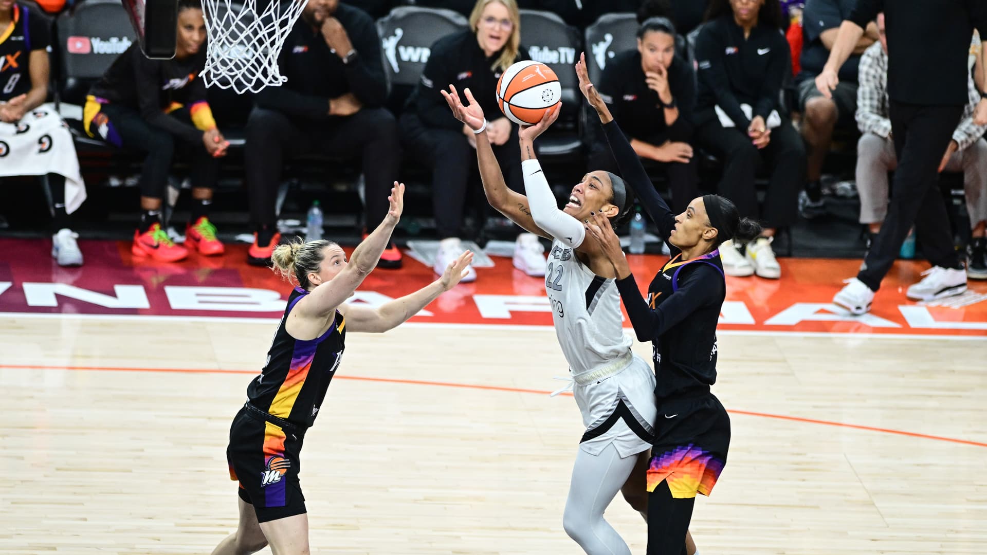 WNBA players union labor collective bargaining deadline nears