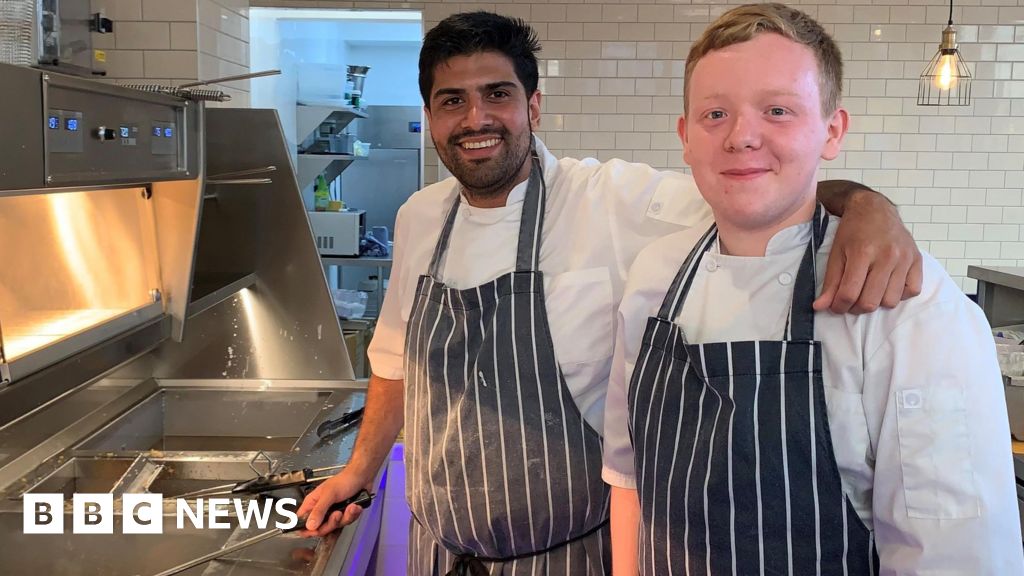 Fish and chip shop offers 100 free Christmas meals in Southampton