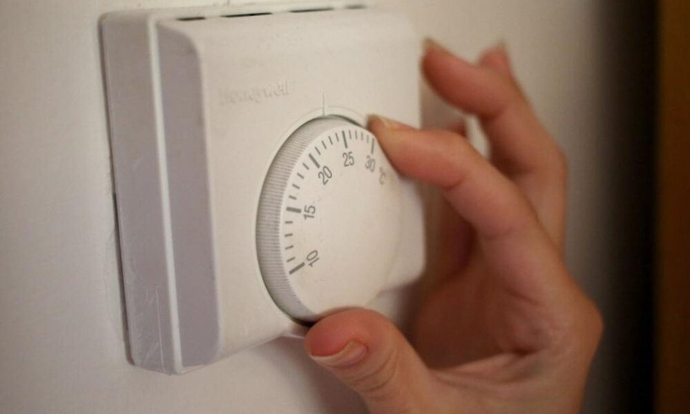 2 cheap and useful items to help save money on energy bills