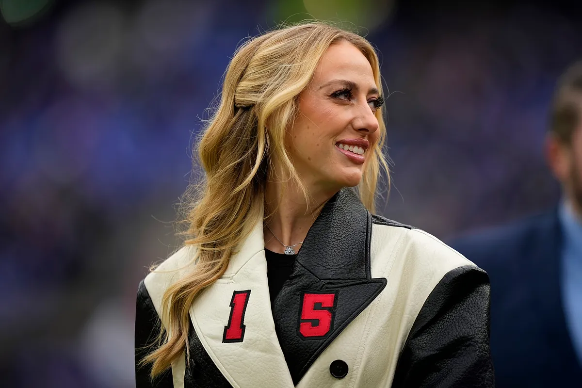 While the Chiefs search for answers, Brittany Mahomes seizes the spotlight