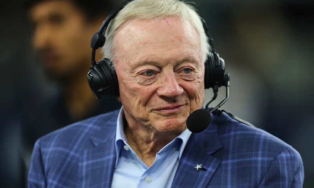 Jerry Jones calls out Cowboys star George Pickens critics