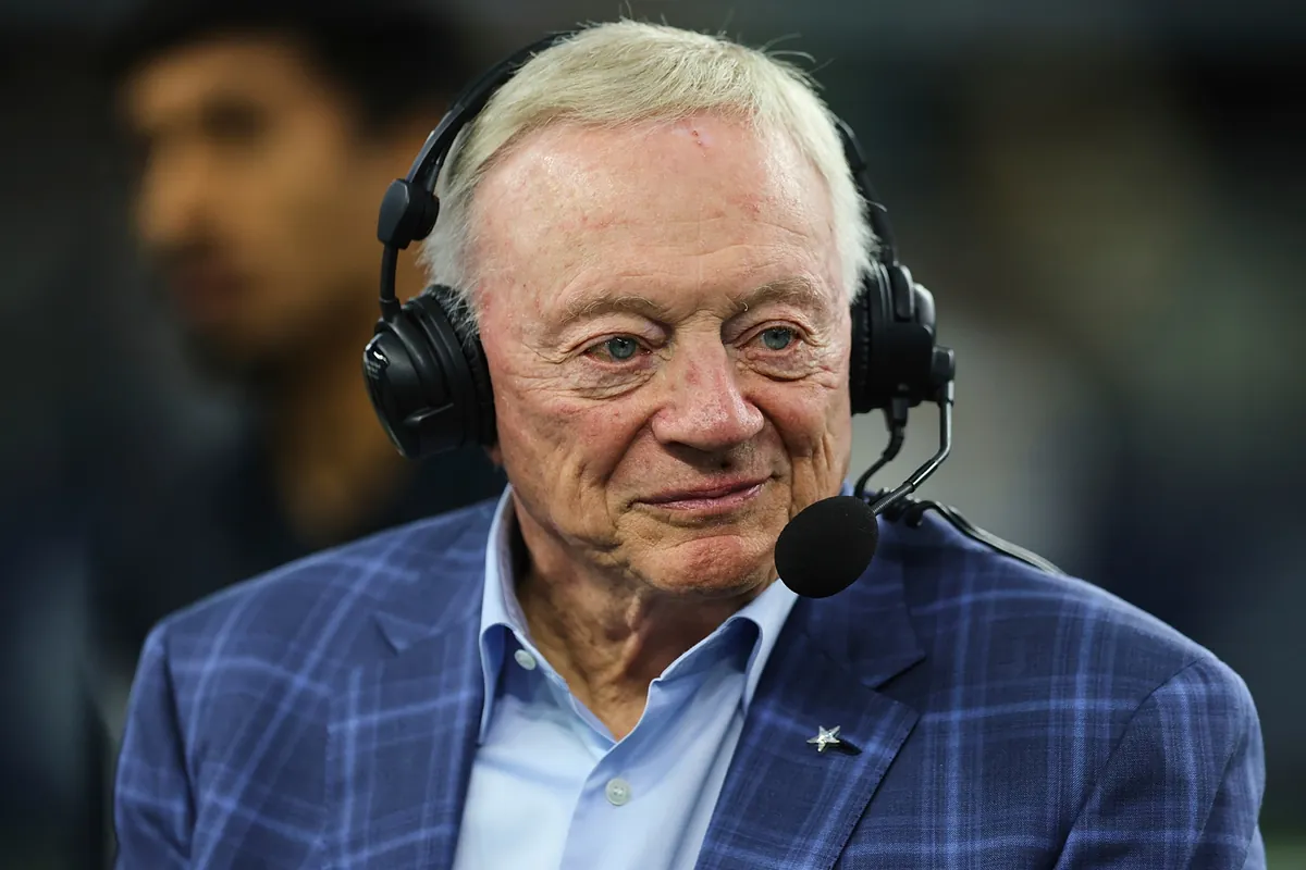 Jerry Jones calls out Cowboys star George Pickens critics