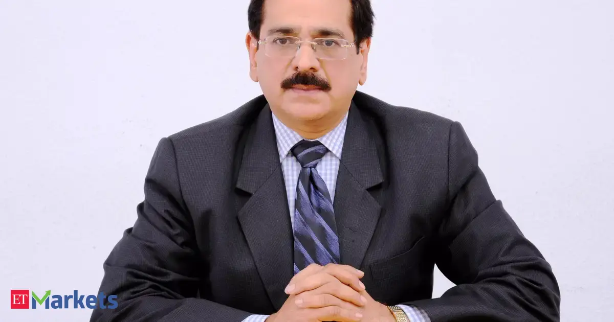 Jayesh Mehta flags relentless FPI outflows as key driver of rupee weakness