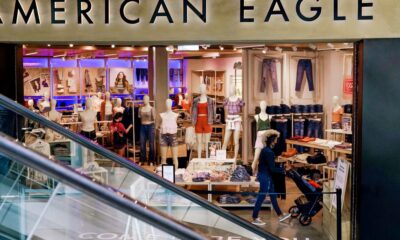 American Eagle Boosts Guidance on Strong Start to Holiday Season
