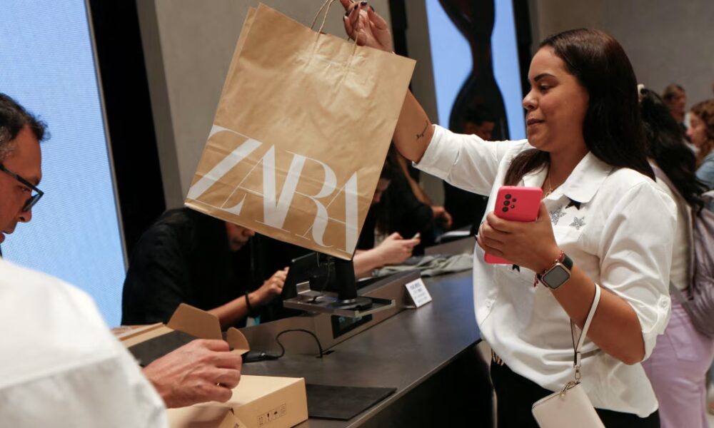 Zara Owner Inditex Stocks Jump on Strong Sales Growth