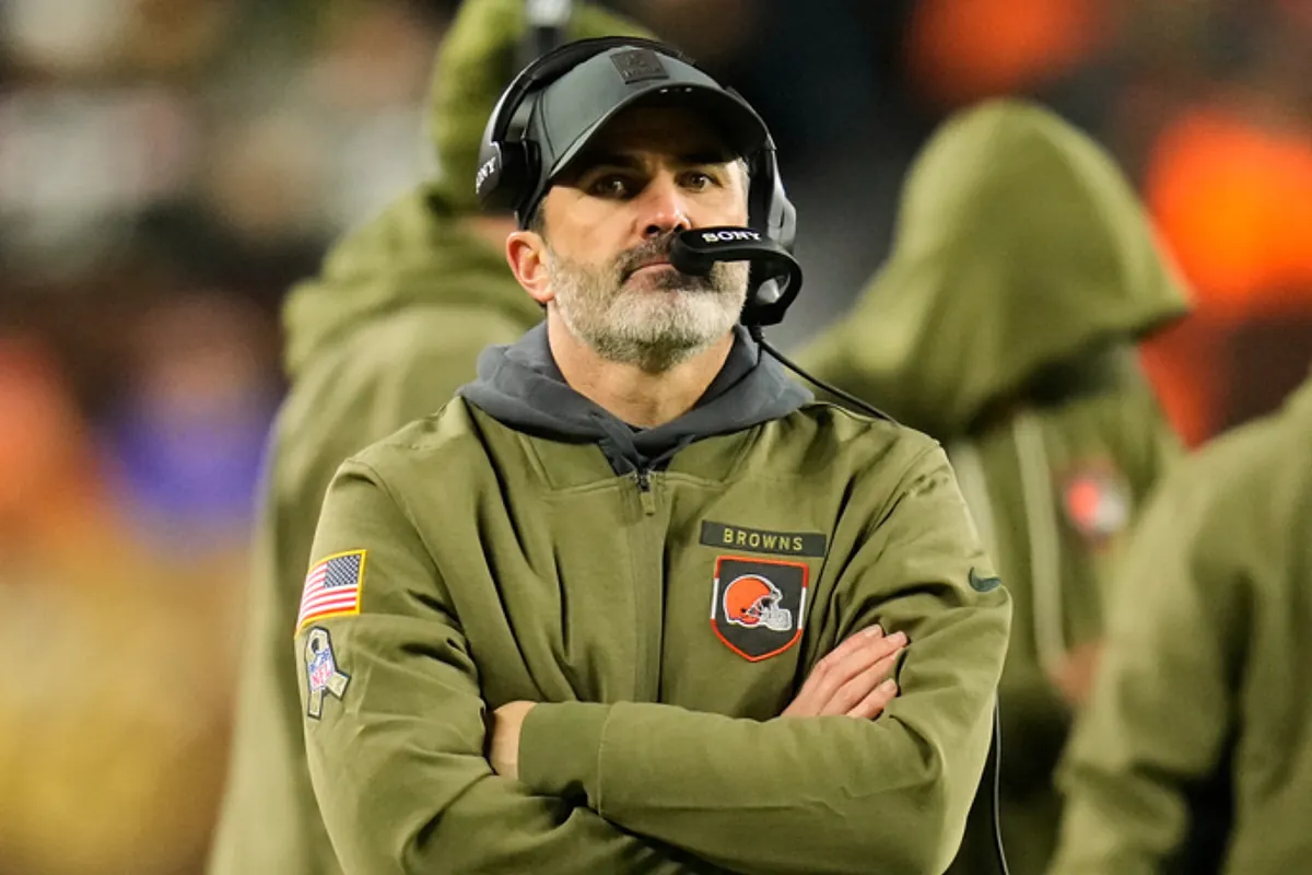 Kevin Stefanski may be ready to move on from Shedeur Sanders - here are his potential landing spots