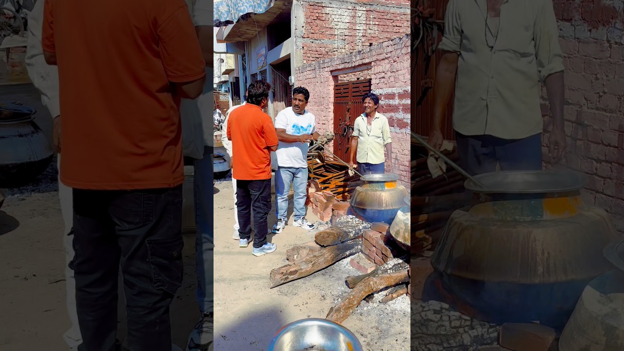 Kaaju badaam chura Lye 😂 #funny #comedy #entertainment #standupcomedy #viral #shorts #india