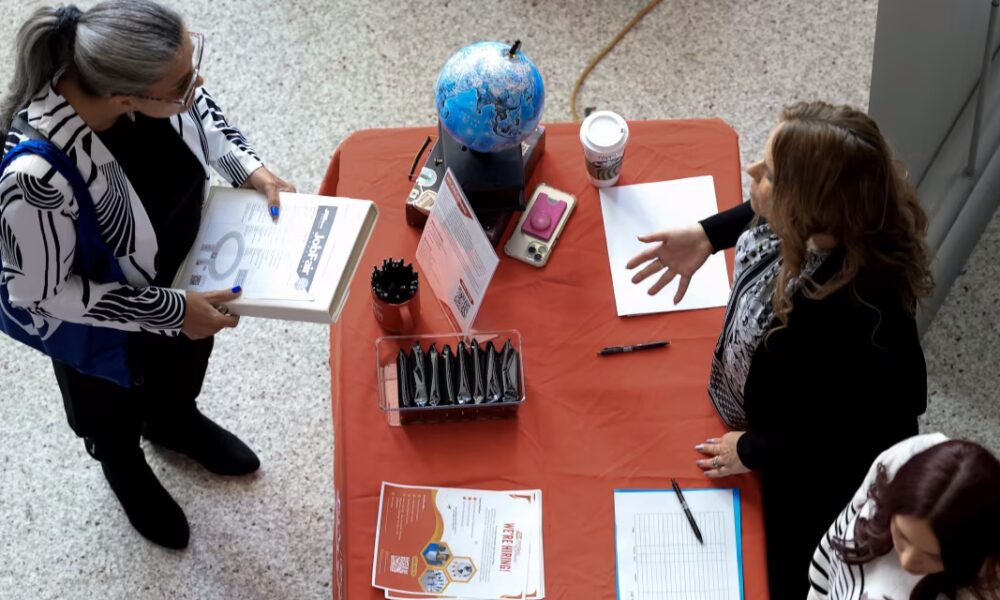 Private Hiring Sank in November, ADP Says