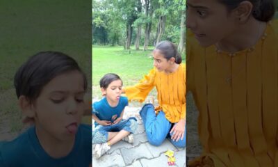 Essa ko vomit ku ho rahi #funny #garibkibhukh #comedy #fun #entertainment
