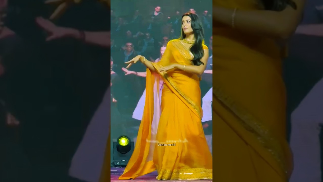 Bhagyashree Mass dance #song #entertainment #telugusongs #arrahman #coversong #dance #dancemusic