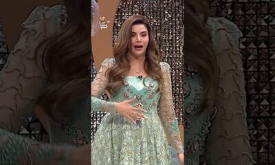 Funny Moment 🤣 #nadiakhan #ayeshaomar #sarwatgilani #nidayasir #shorts