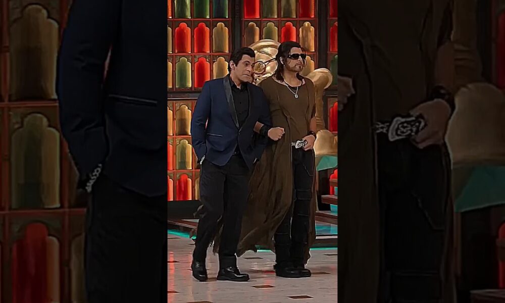 SUNIL GROVER 🔥 VS 🧊 KRISHNA #comedy #entertainment