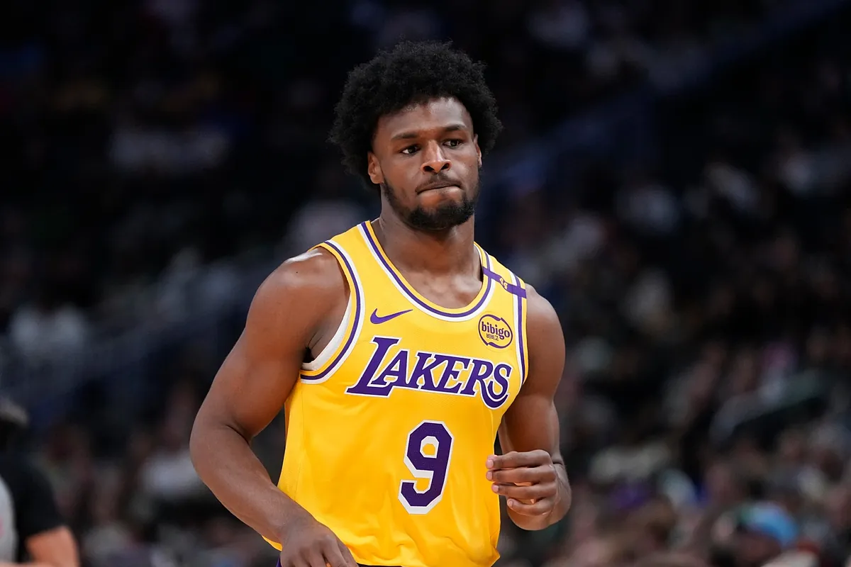 NBA fans react to Bronny James' viral mistake in Lakers-Celtics game