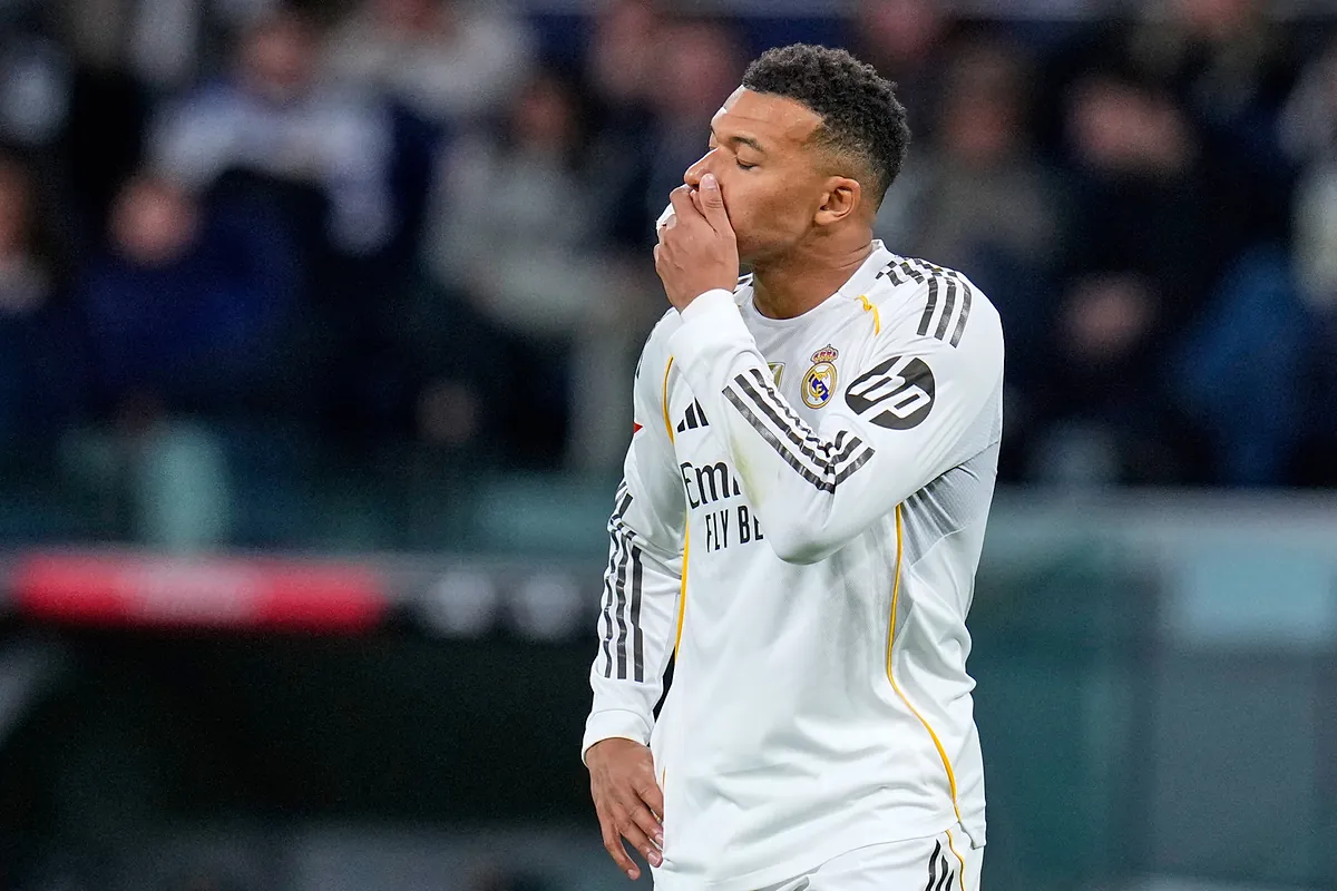 Nine-man Real Madrid loses at home for the 1st time this season