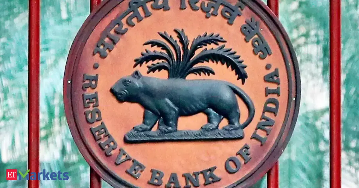 RBI may need to inject further Rs 2 lakh crore to let rates transmit