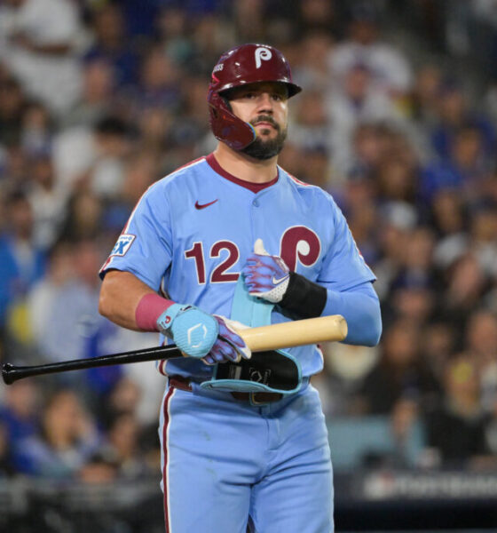 Pirates Make Four-Year Offer To Kyle Schwarber