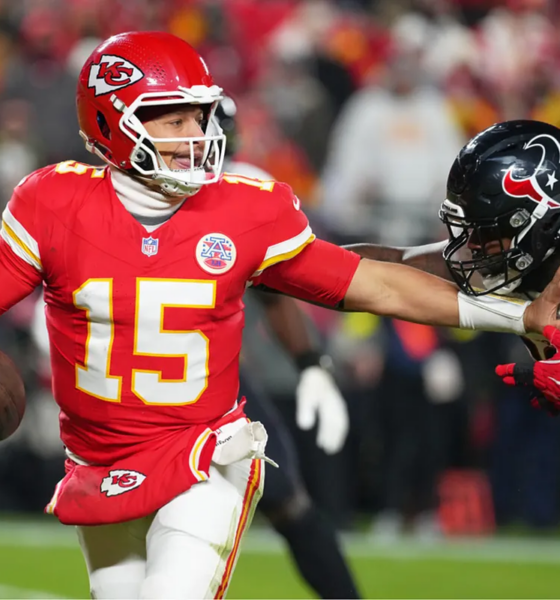 Patrick Mahomes' knee sets off alarms, but fans believe it is part of his plan for the losses