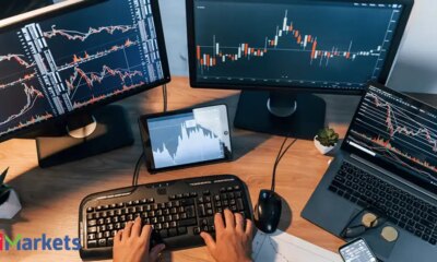 Warning Signal? FIIs cut stake in 11 smallcap stocks in the last 3 quarters; prices crash up to 70%