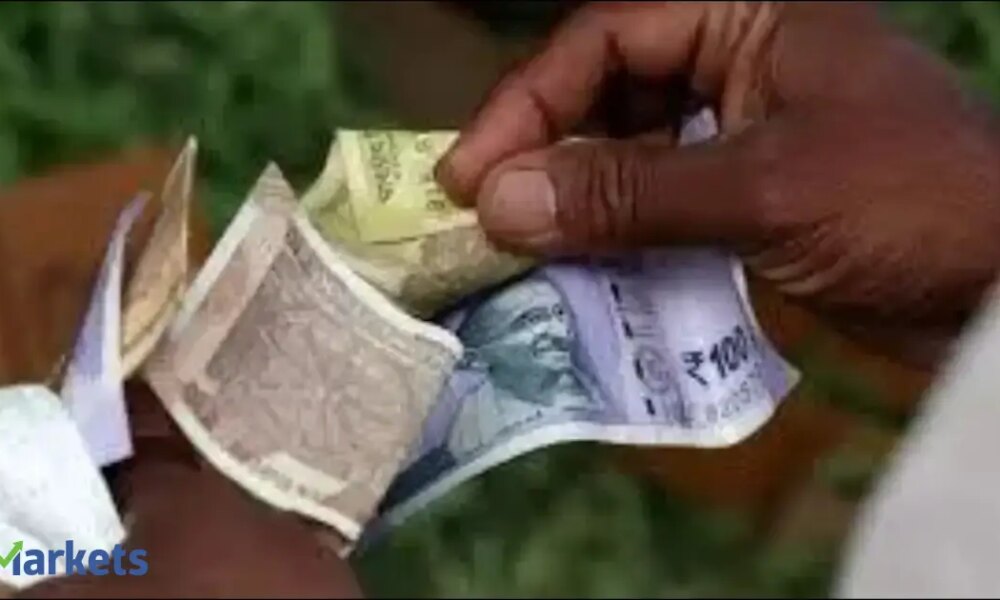 Rupee finds breathing room on modest inflows, exporter hedging