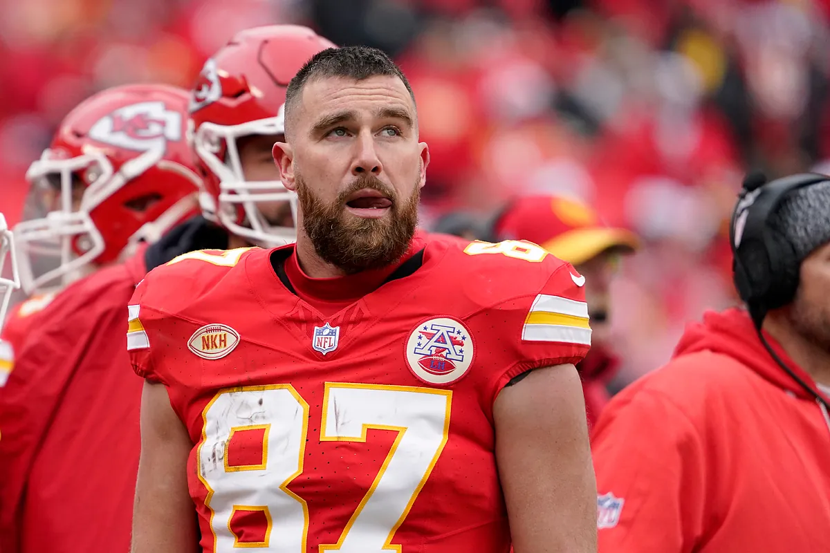 Travis Kelce sets another record as his possible retirement looms near