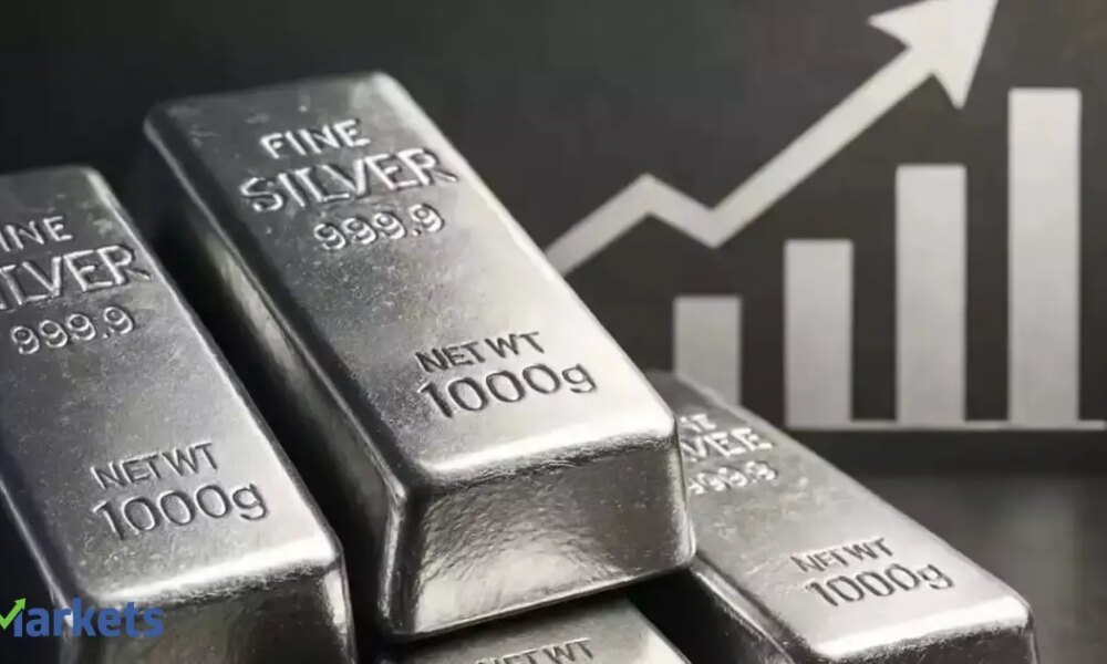 Hindustan Zinc shares rise 4%, up nearly 9% in 3 sessions. What’s behind the recent surge?