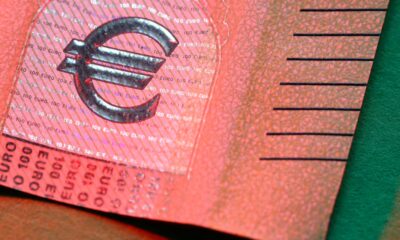 5 Dividend ETFs That Are Crushing the S&P 500