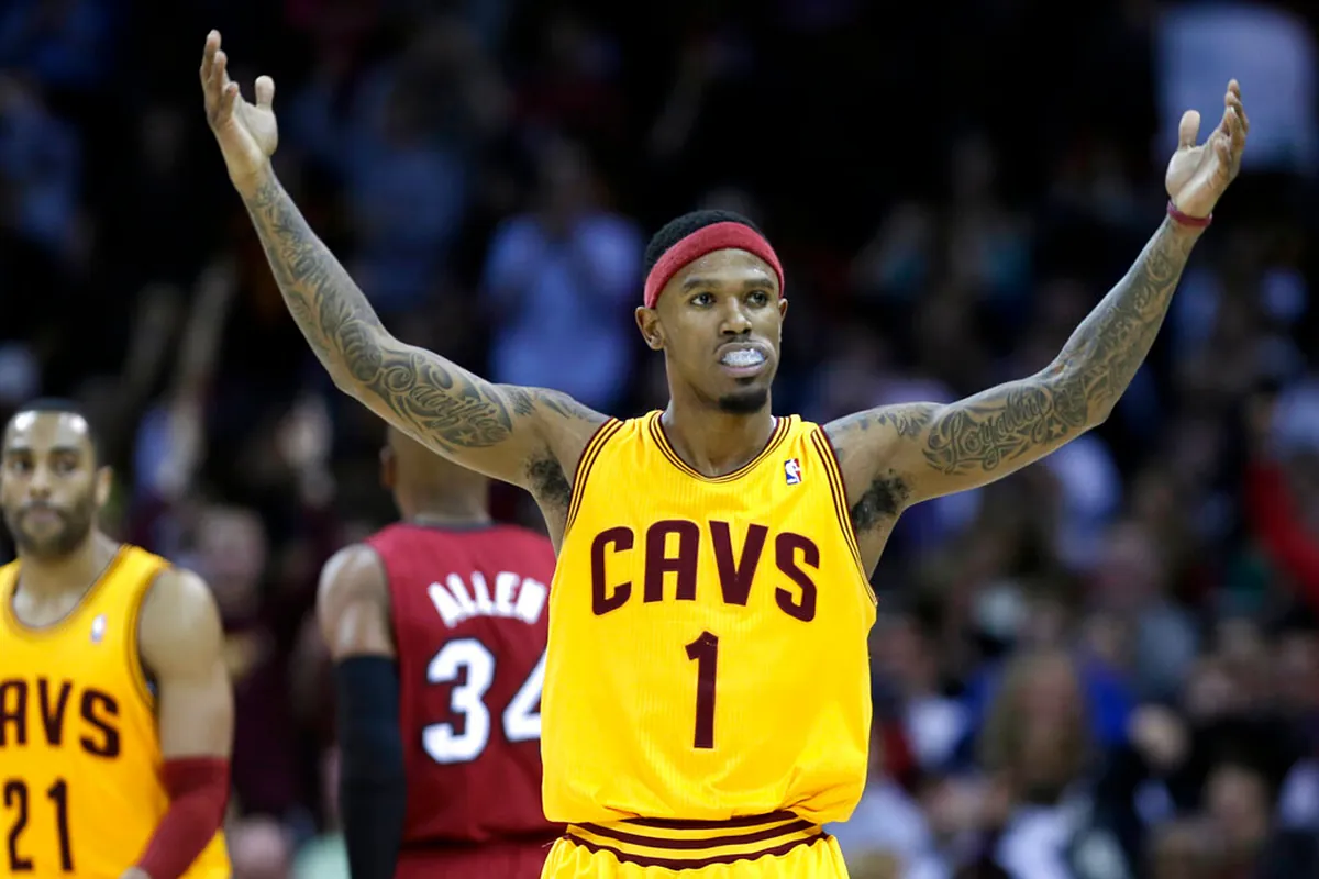 From Cavaliers hero to handcuffs: Bobby Gibson arrested over unresolved speeding ticket