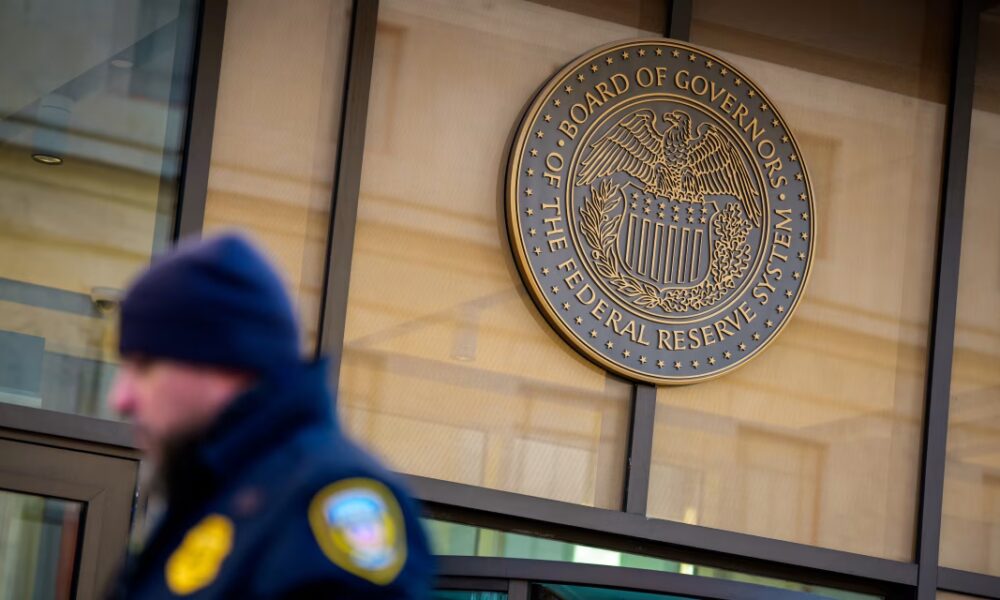 Fed Board Votes Unanimously to Reappoint Reserve Bank Presidents