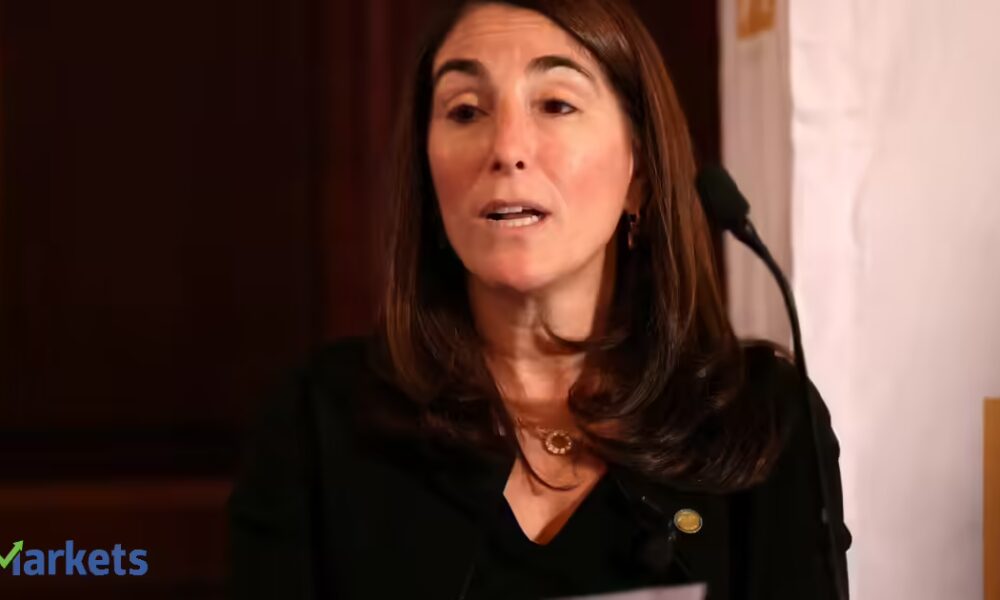 Fed's Hammack would prefer tighter policy given too high inflation