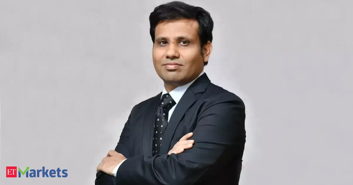 Where valuations still make sense: ICICI Pru's Vaibhav Dusad on IT, banks and select contrarian bets